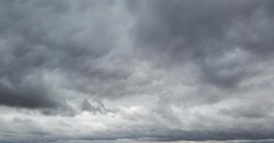 Météo du vendredi 23 octobre : la France se prépare au passage de la tempête Austen, 15 départements en alerte