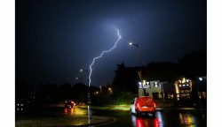 Météo. Canicule : cinq départements en orange, vigilance jaune pour orages dans plusieurs zones de l'Est